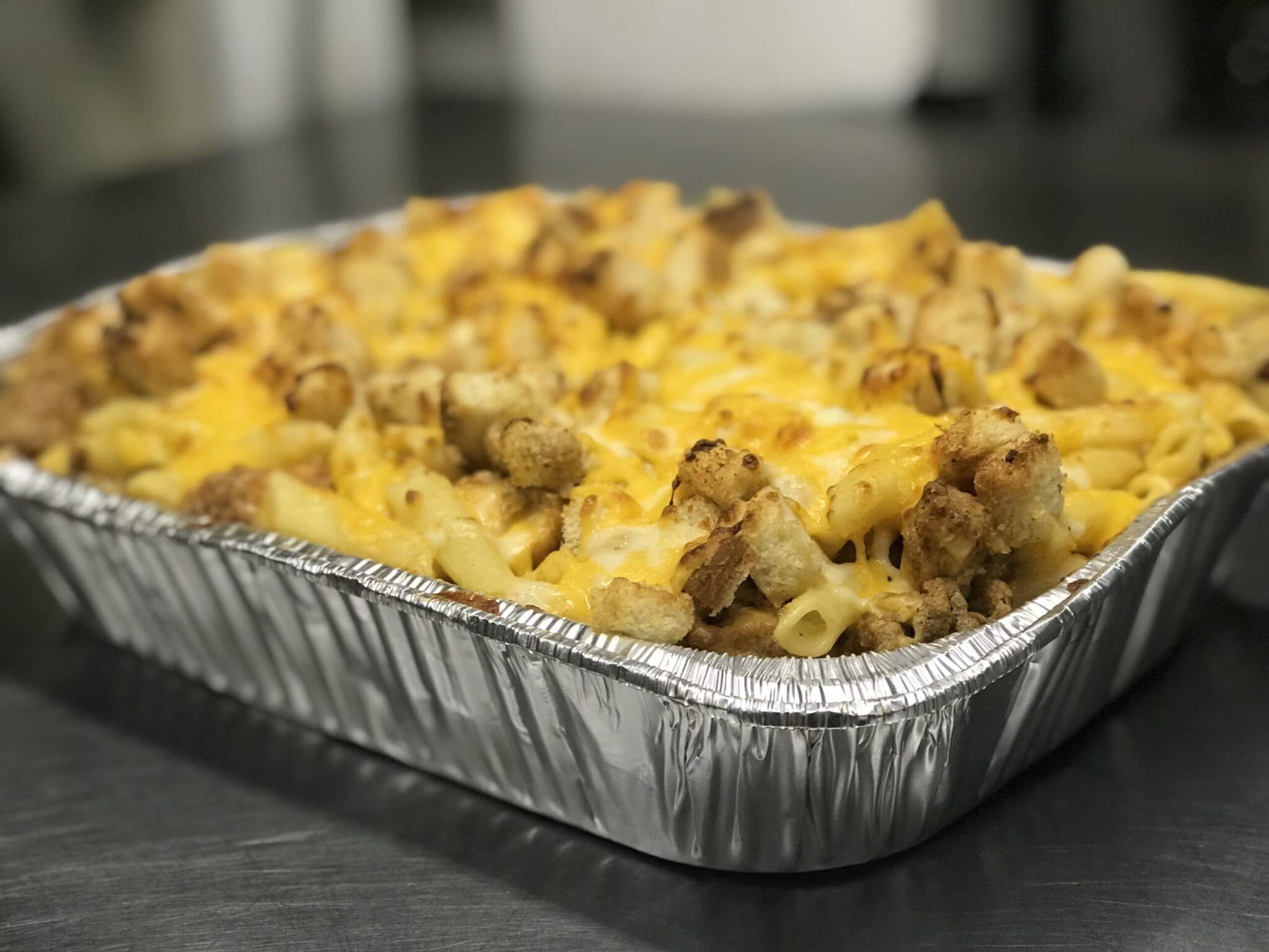 BAKED MAC N’ CHEESE - TRAY - CoveSurfandTurf